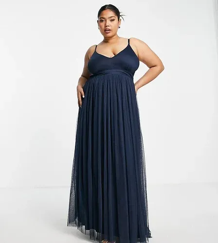 Anaya Plus Vestido de dama de honor largo azul marino con escote pronunciado de tul de Anaya With Love Plus (6916281)