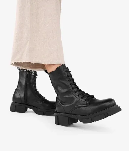 Bosanova Botas militares negras en piel con suela track para mujer (6580803)