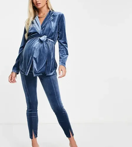 ASOS Maternity Pantalones de traje azules de corte slim de terciopelo de ASOS DESIGN Maternity (6912516)