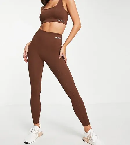 Leggings deportivos marrón chocolate sin costuras de Urban Threads Tall (6911503)