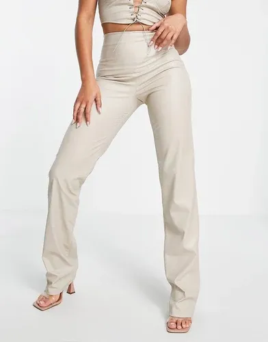 Missyempire Pantalones de pernera recta y efecto cuero con estampado de cocodrilo de Missy Empire (parte de un conjunto)-Beis neutro (6914458)