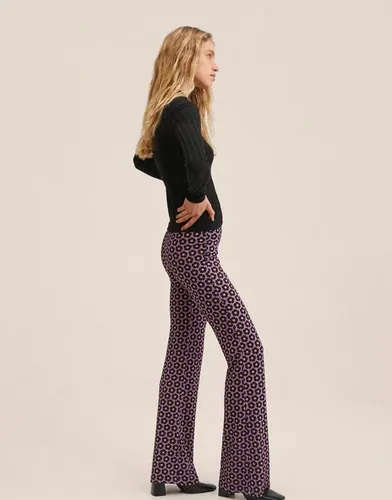 Pantalones rosas de pernera recta con estampado floral retro de Mango (7486121)