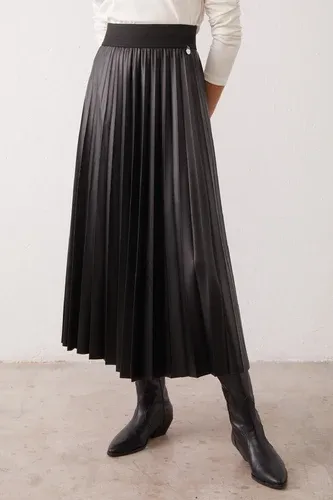 Falda negra plisada polipiel con goma Lolitas&amp;L (5578715)