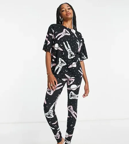 ASOS Tall Pijama negro de leggings y camiseta con estampado de astronautas de ASOS DESIGN Tall (8195205)