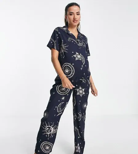ASOS Maternity Pijama azul marino de camisa y pantalones con diseño de horóscopo de modal de ASOS DESIGN Maternity (8714673)