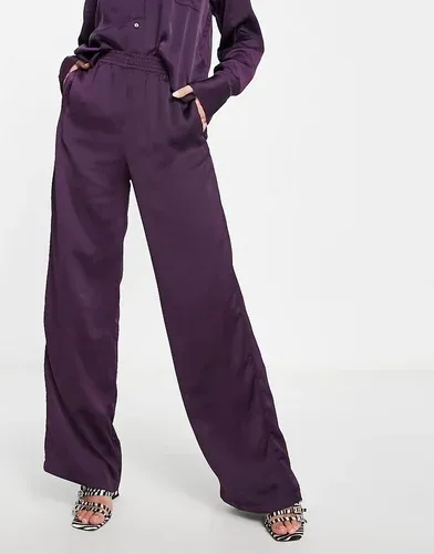 Pantalones dad violeta oscuro de satén Kira de JJXX (parte de un conjunto)-Morado (8720551)