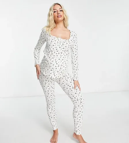 ASOS Maternity Top de pijama color crema de manga larga con estampado de minicorazones y botones Mix &amp; Match de ASOS DESIGN Maternity-Blanco (8768934)