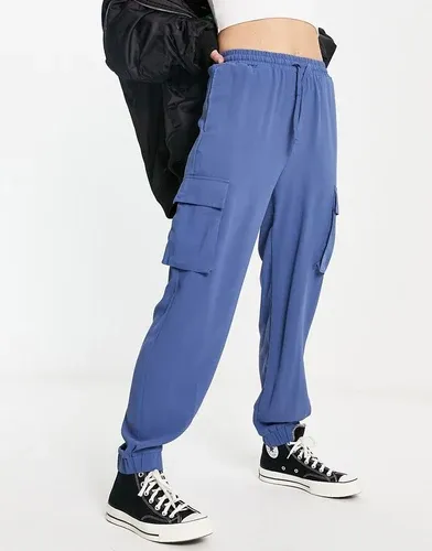 Joggers cargo azul polvoriento de Urban Revivo (8906602)