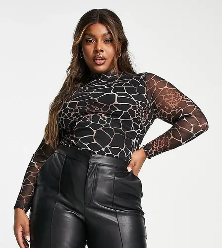 I Saw It First Curve Body negro estampado de malla de I Saw It First Plus (8923903)