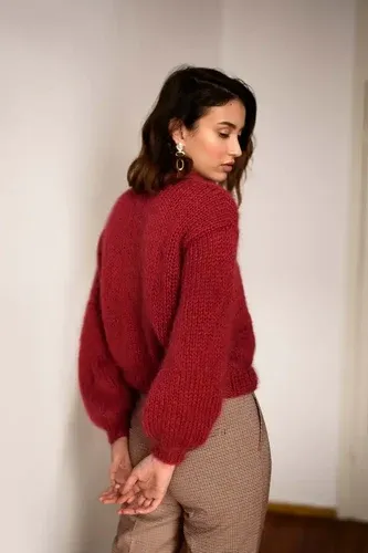 Plexida Chunky Mohair Sweater In Berry (4675175)