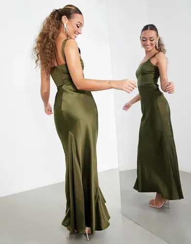 Vestido largo verde oliva con escote cuadrado de satén de ASOS Edition (8928536)