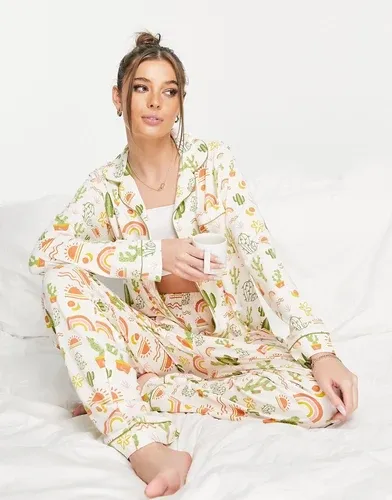 Pijama largo color crema con estampado desértico de cactus de The Wellness Project-Beis neutro (8941755)