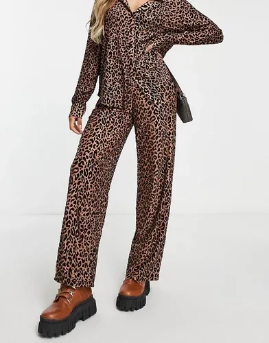 Pantalones multicolores de pernera ancha con estampado de leopardo devoré de The Frolic (parte de un conjunto) (8967742)